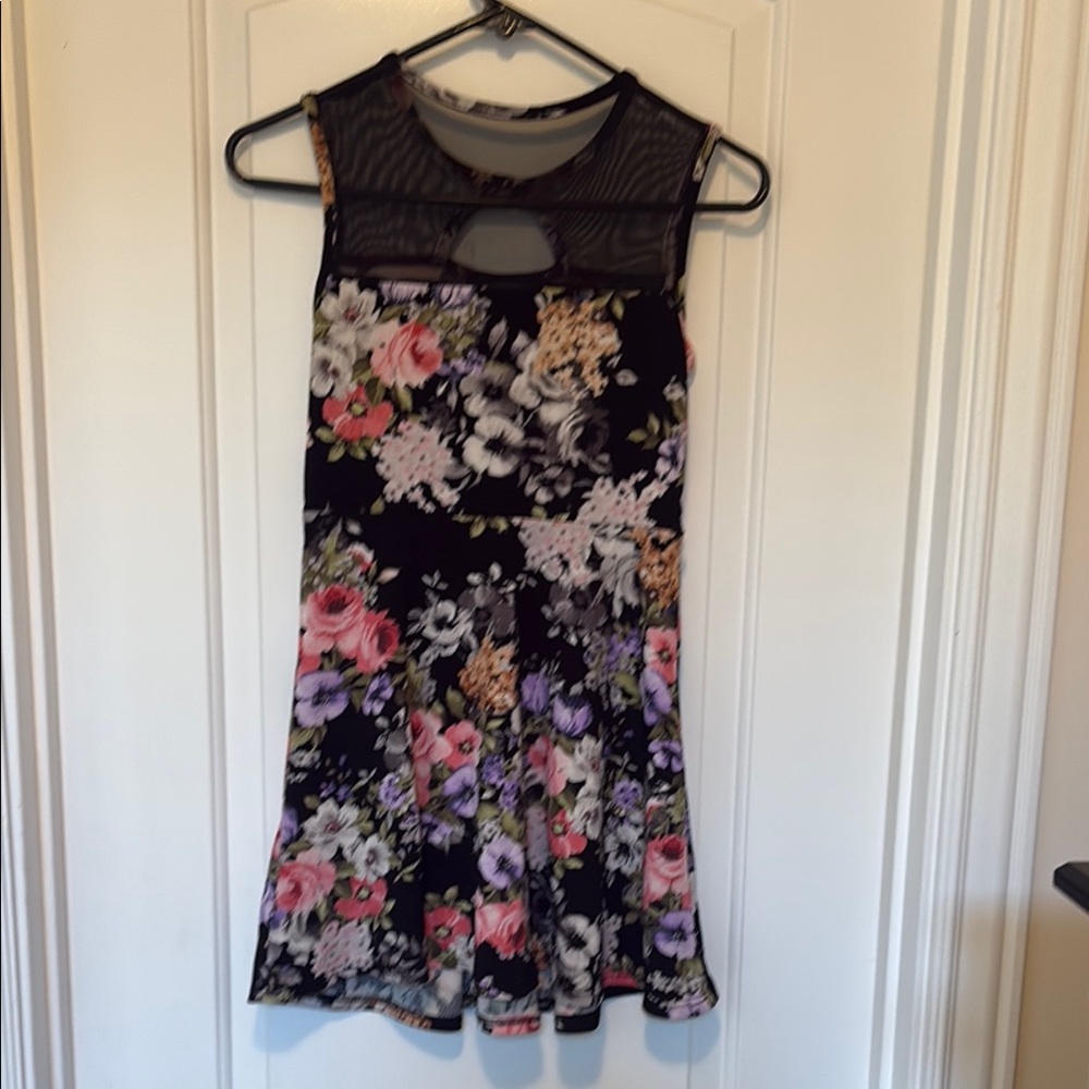 Floral Sleeveless Kids Dress - Black and Pink